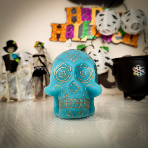 Vela ritual calavera mexicana azul